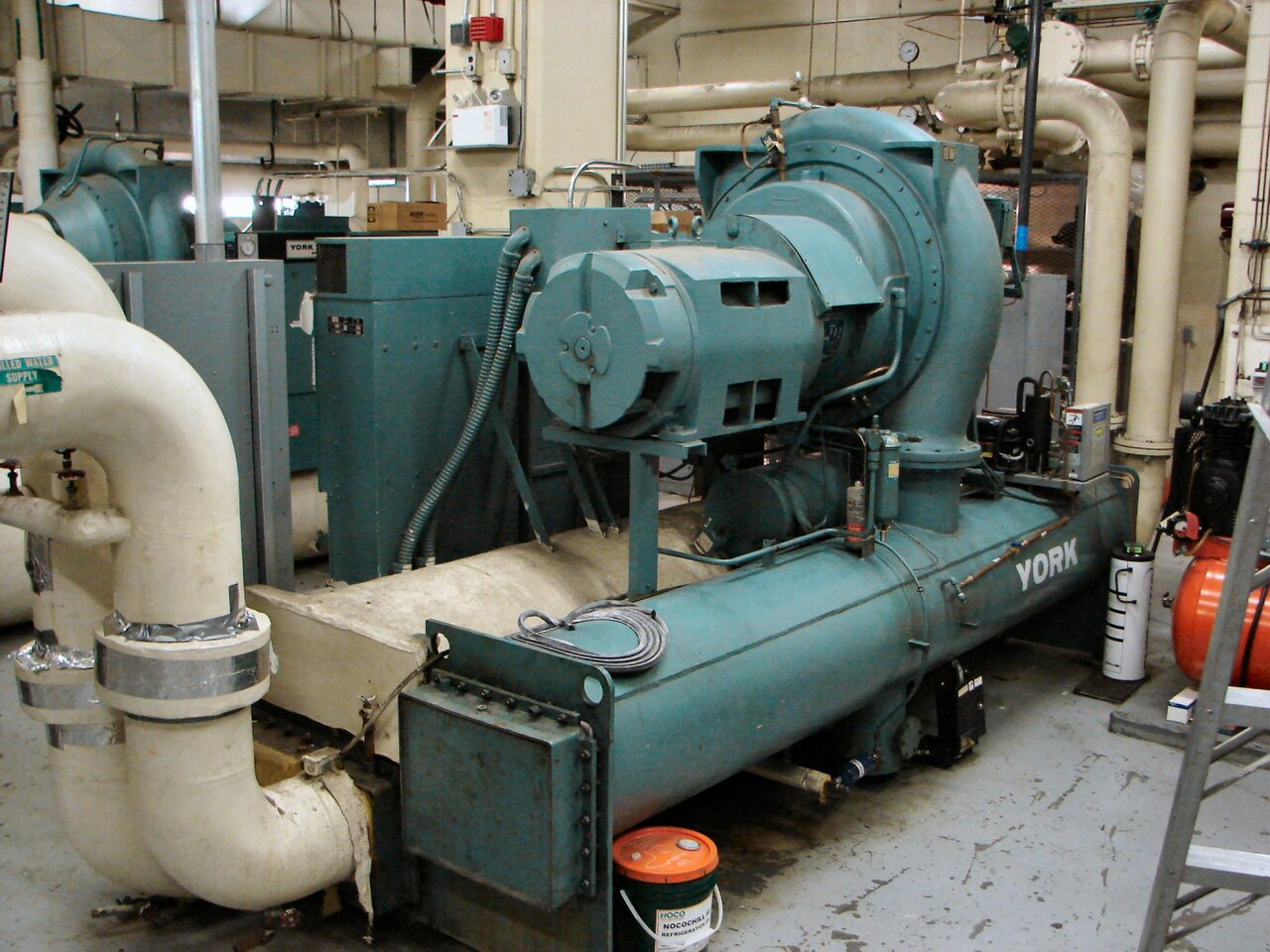 Heat Exchanger for Oil Refineries & Processing - PAL ENGINEERS Industrial Exchangers